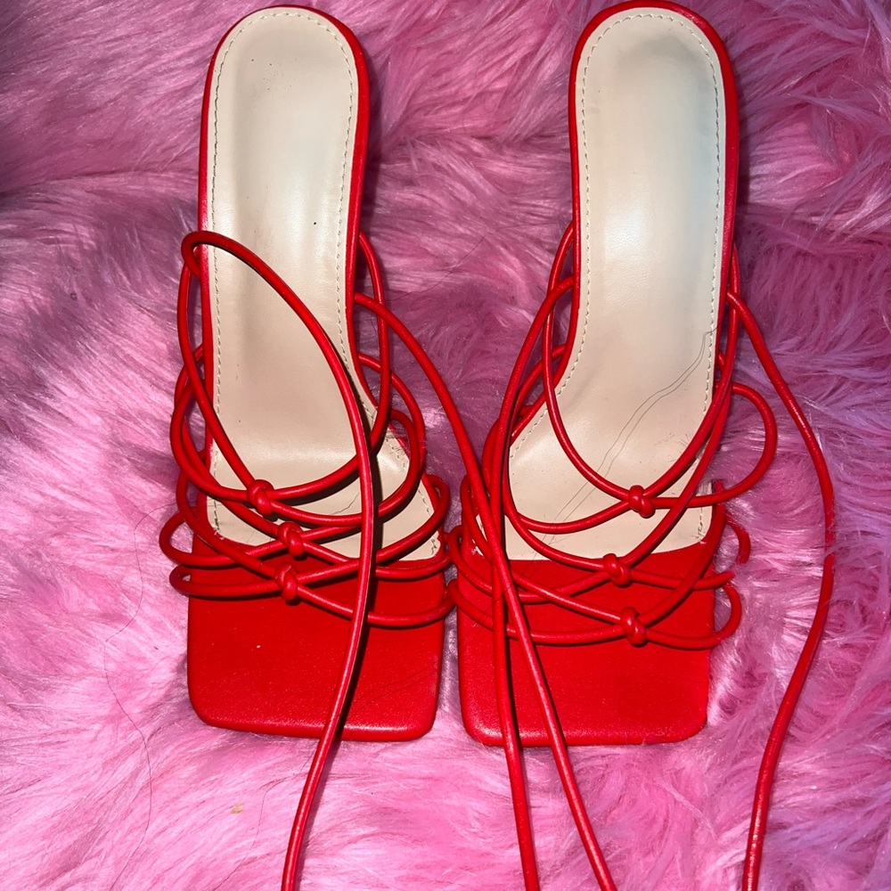 Women’s red heels